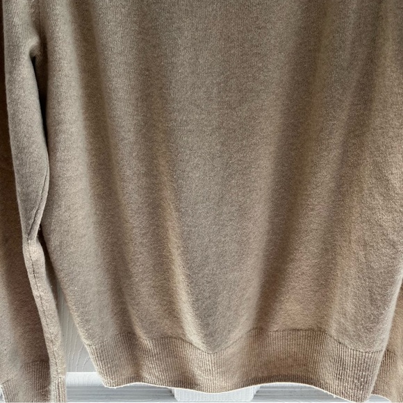 Alan Flusser 100% Cashmere Tan V-Neck Sweater Large - Picture 12 of 12